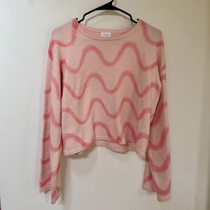 Le Lis Pink Wave Sweater, Size Medium